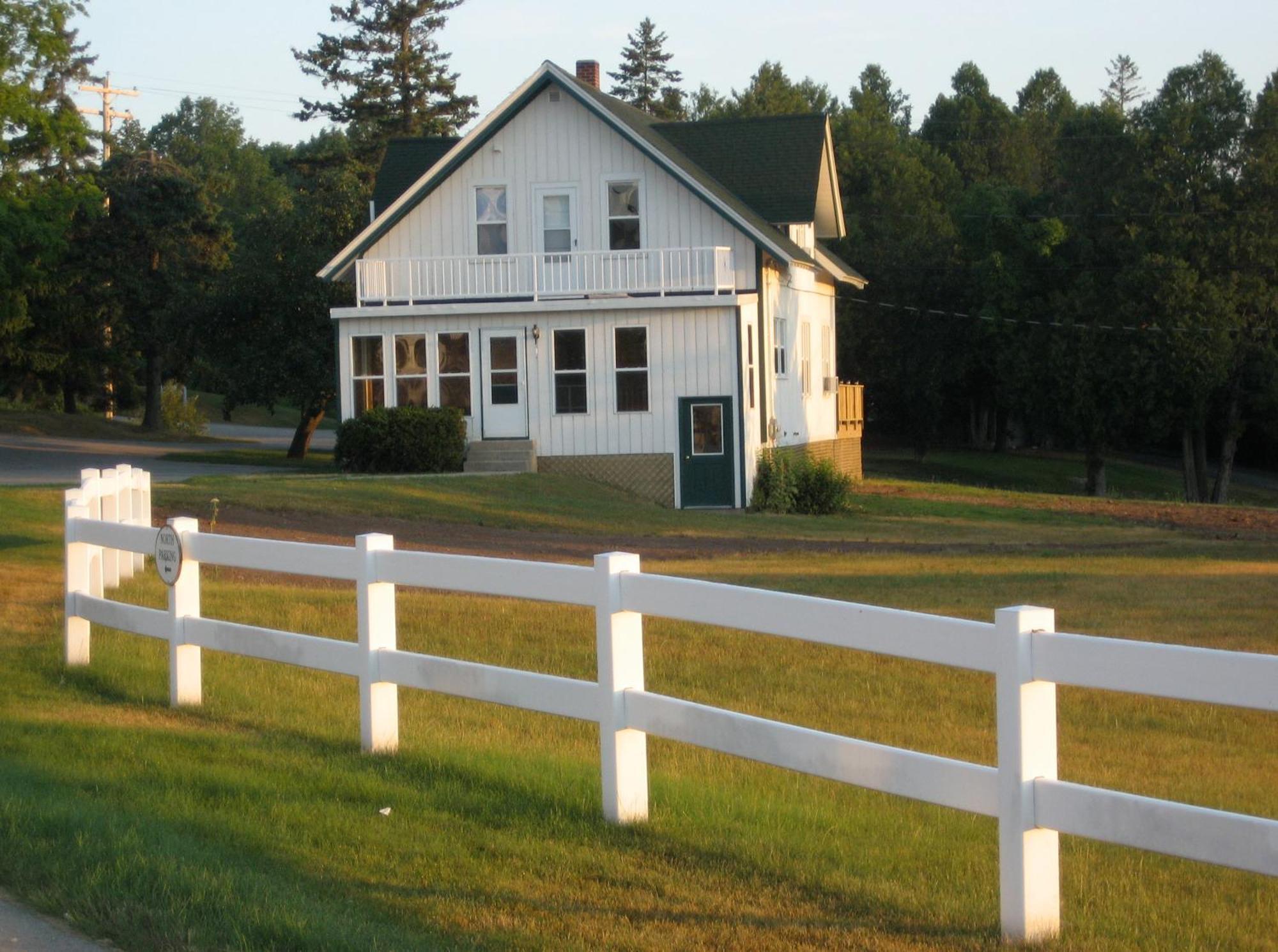 Birchwood Lodge Sister Bay Exterior foto
